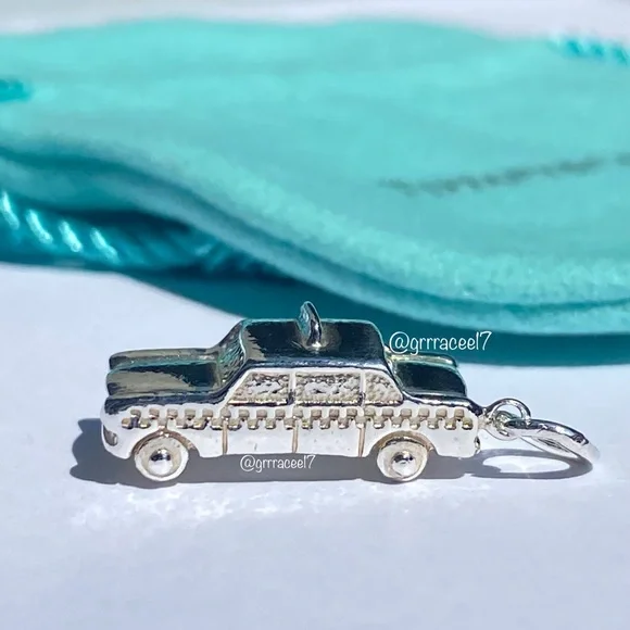 AUTH RARE vintage Tiffany & Co. taxi cab charm/pendant🚕 - Picture 12 of 17